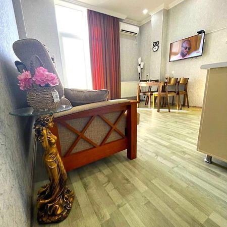Kate'S Cozy Apartment คูทายสิ ภายนอก รูปภาพ