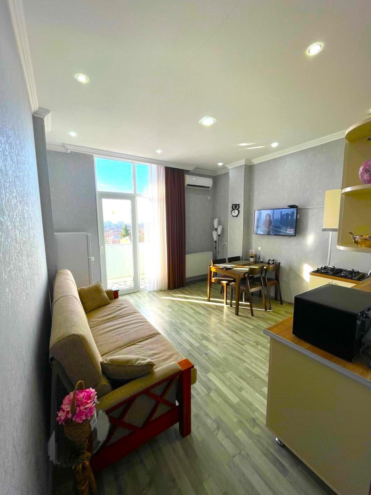 Kate'S Cozy Apartment คูทายสิ ภายนอก รูปภาพ